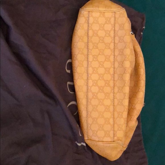 GUCCI YELLOW RARE SUKEY TOTE - Picture 7 of 7